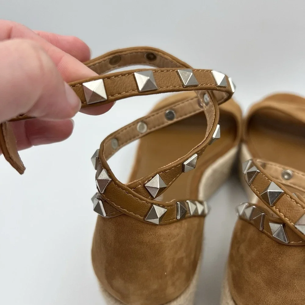 Marc Fisher Jazlyn Espadrille Wedge Sandals Studded Brown Tan Suede Women's 7M